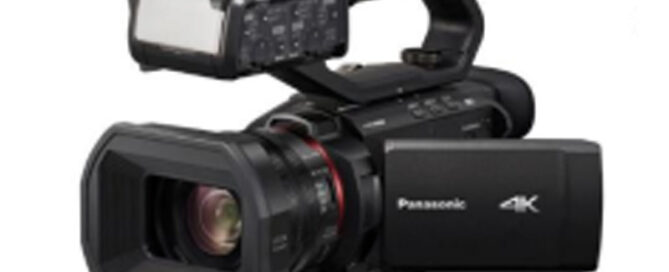 Broadcast-Camcorder mit großem Objektiv