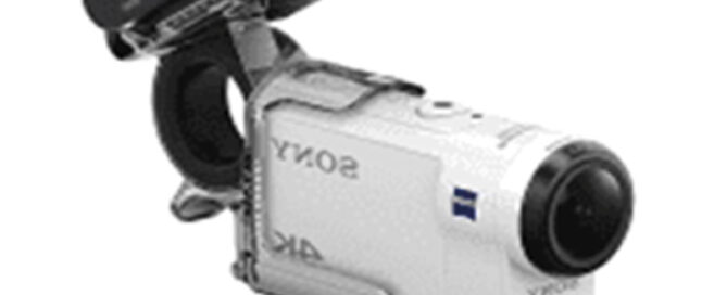 Handheld-Camcorder in silbernem Gehäuse